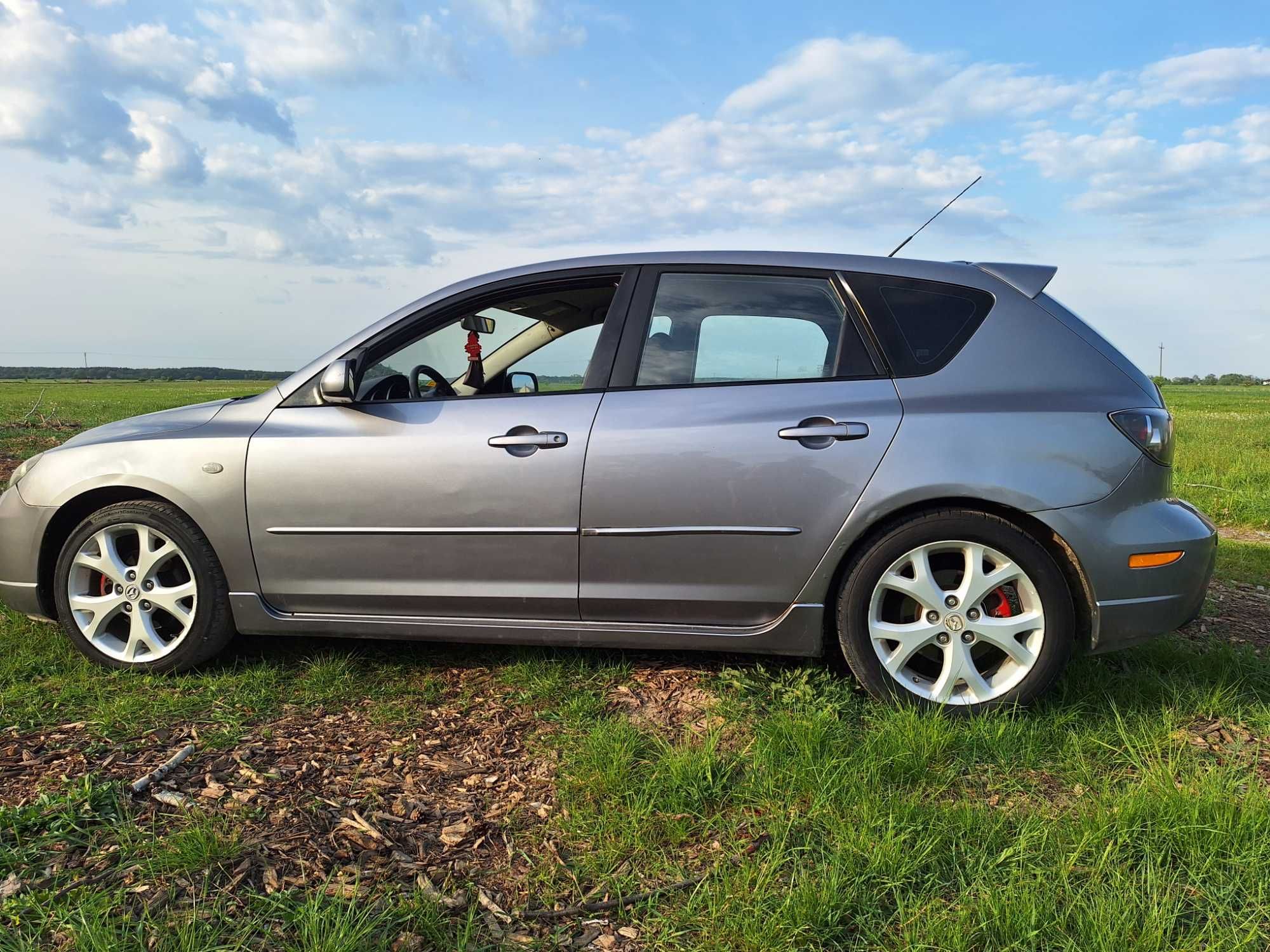 Samochód osobowy Mazda 3