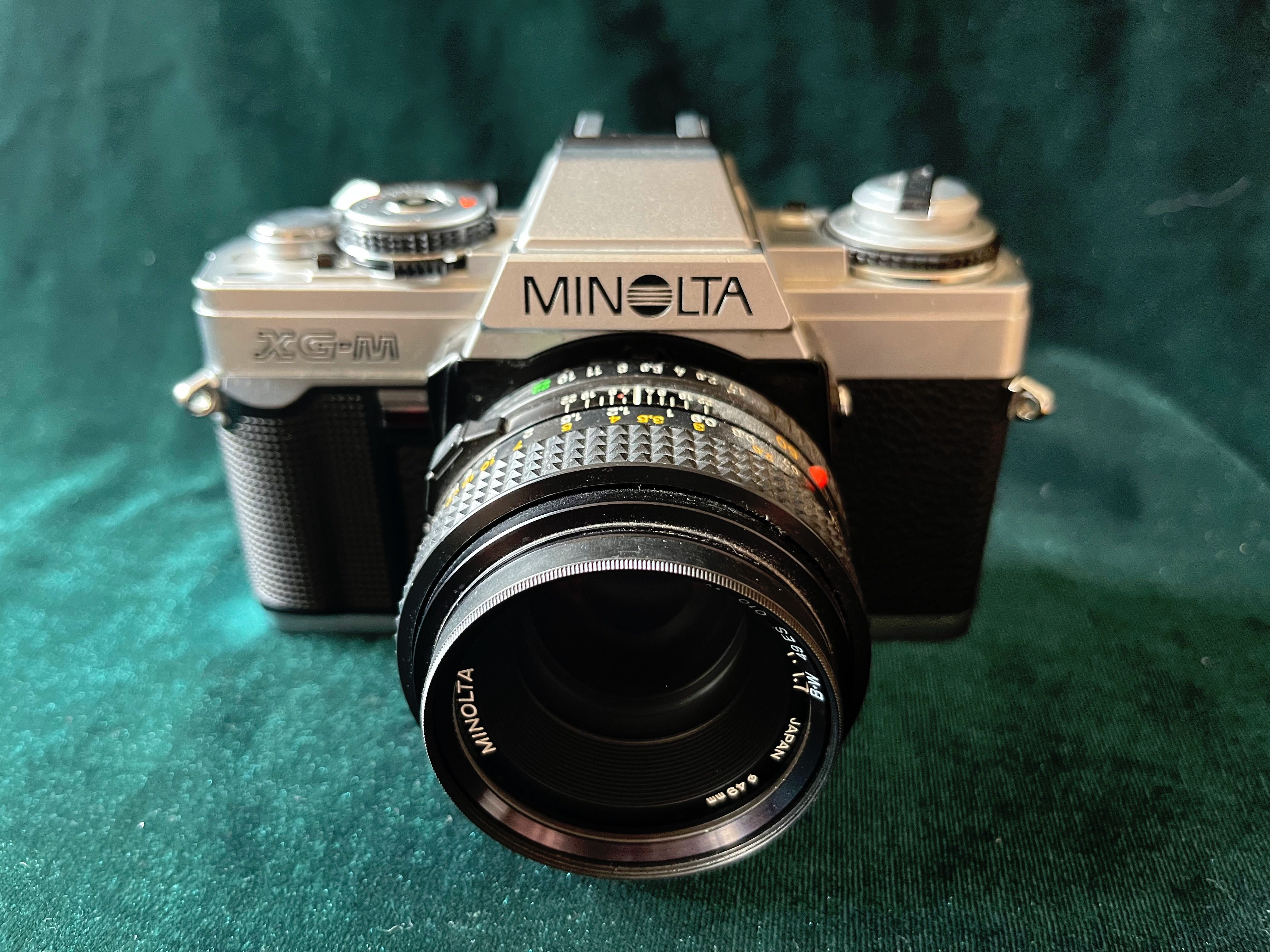 Minolta XG-M + MINOLTA MD 50/1.7 + kilka filtrów