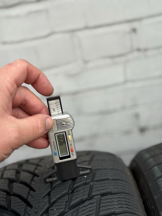 Топова шина‼️Nokian WR Snowproof P 93V 225/40 r19 9мм 2024рік