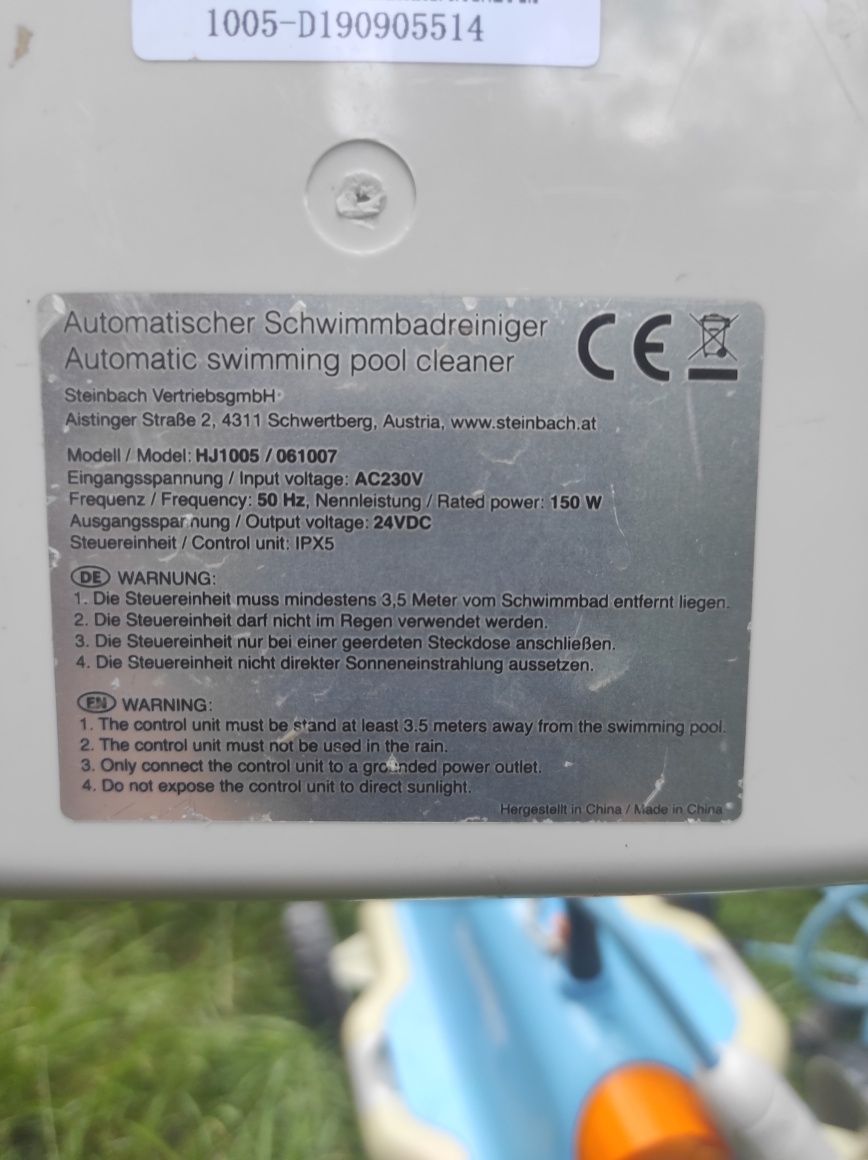 Robot basenowy Steibach