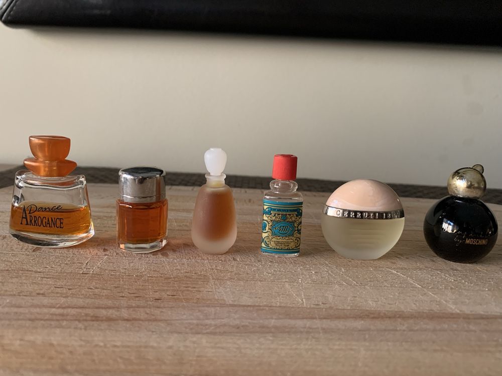 Miniaturas de Perfumes E