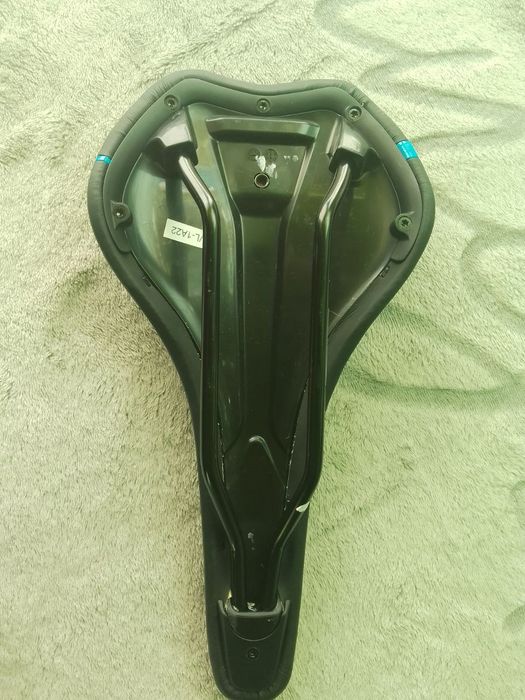 Седло MERIDA Comp CC