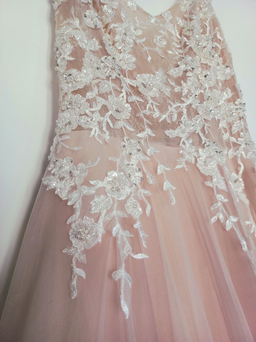 Suknia ślubna off white/pudrowy róż tiul hiszpański + 2 welony + etola