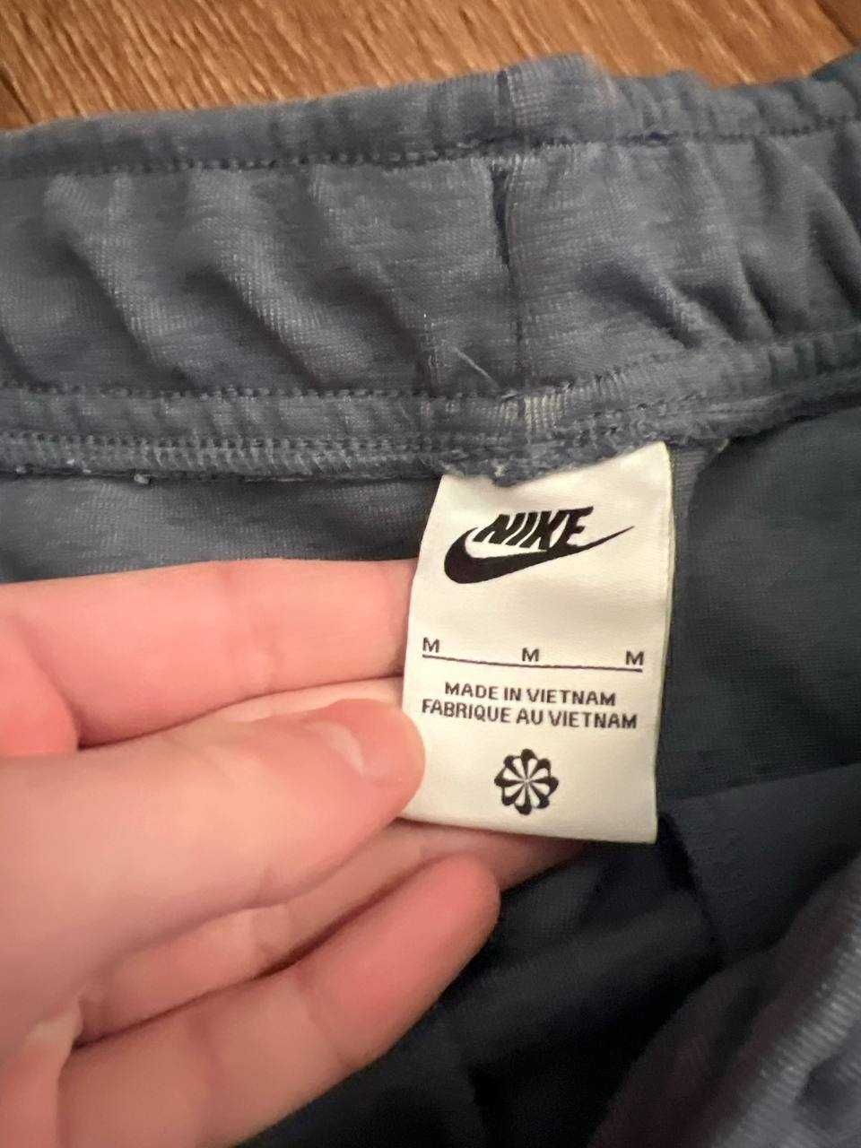 Nike tech fleece
