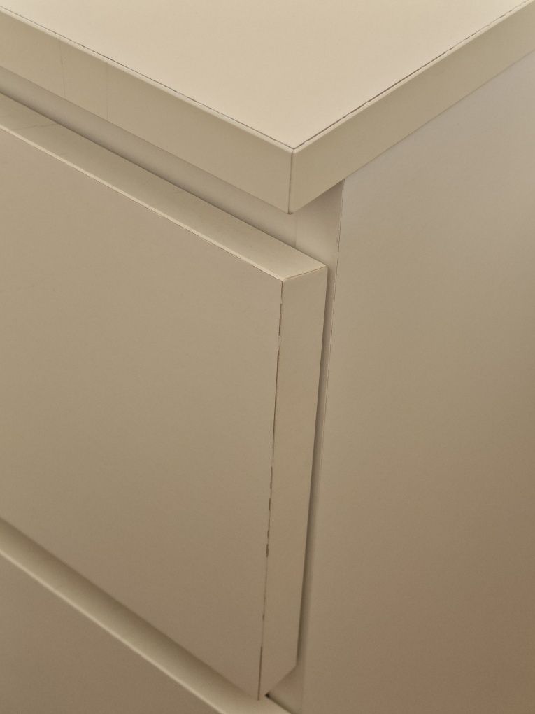 Mesa de cabeceira Malm ikea
