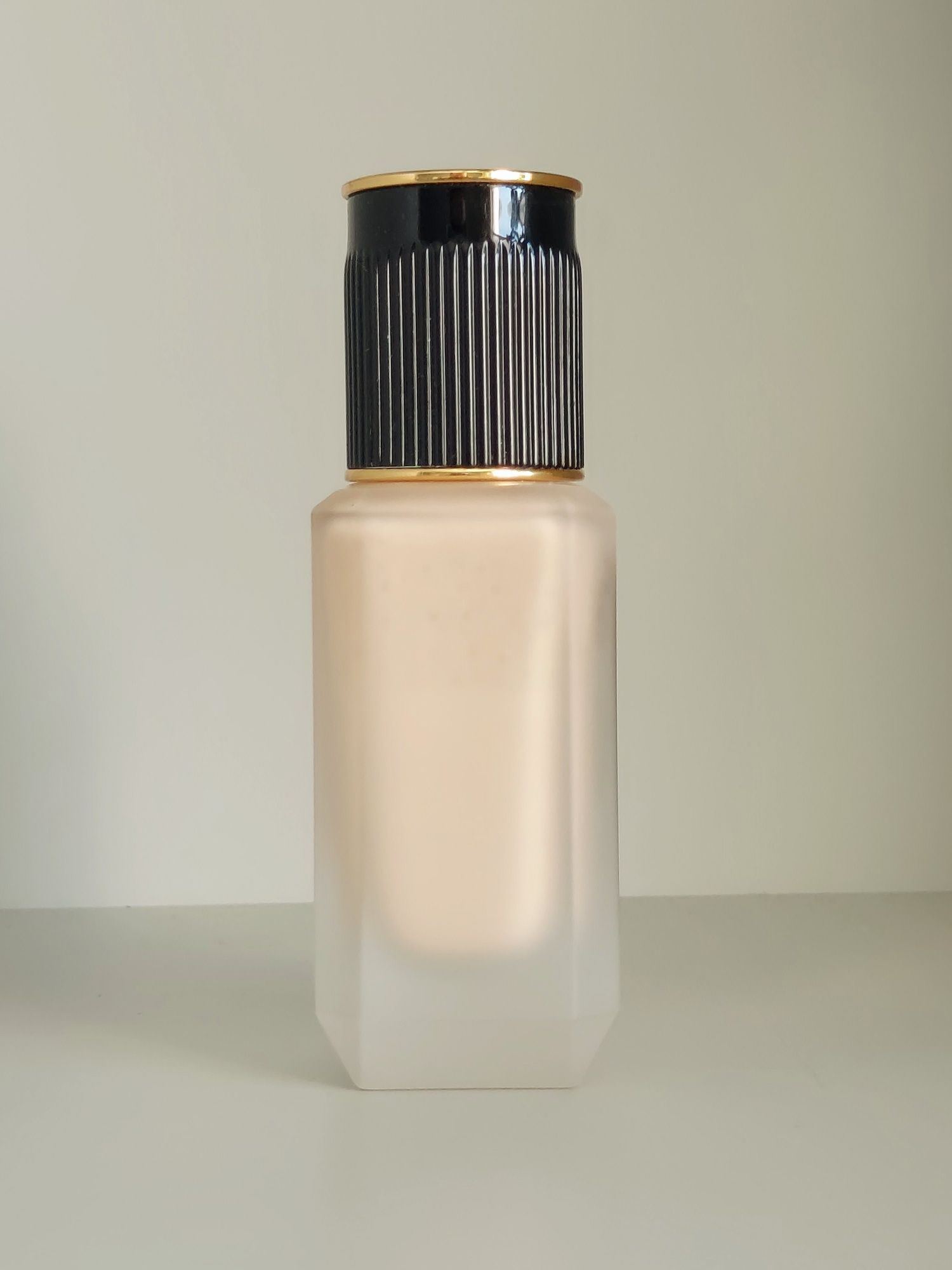 Podkład Pat McGrath Skin Fetish Sublime Perfection Foundation Light 3