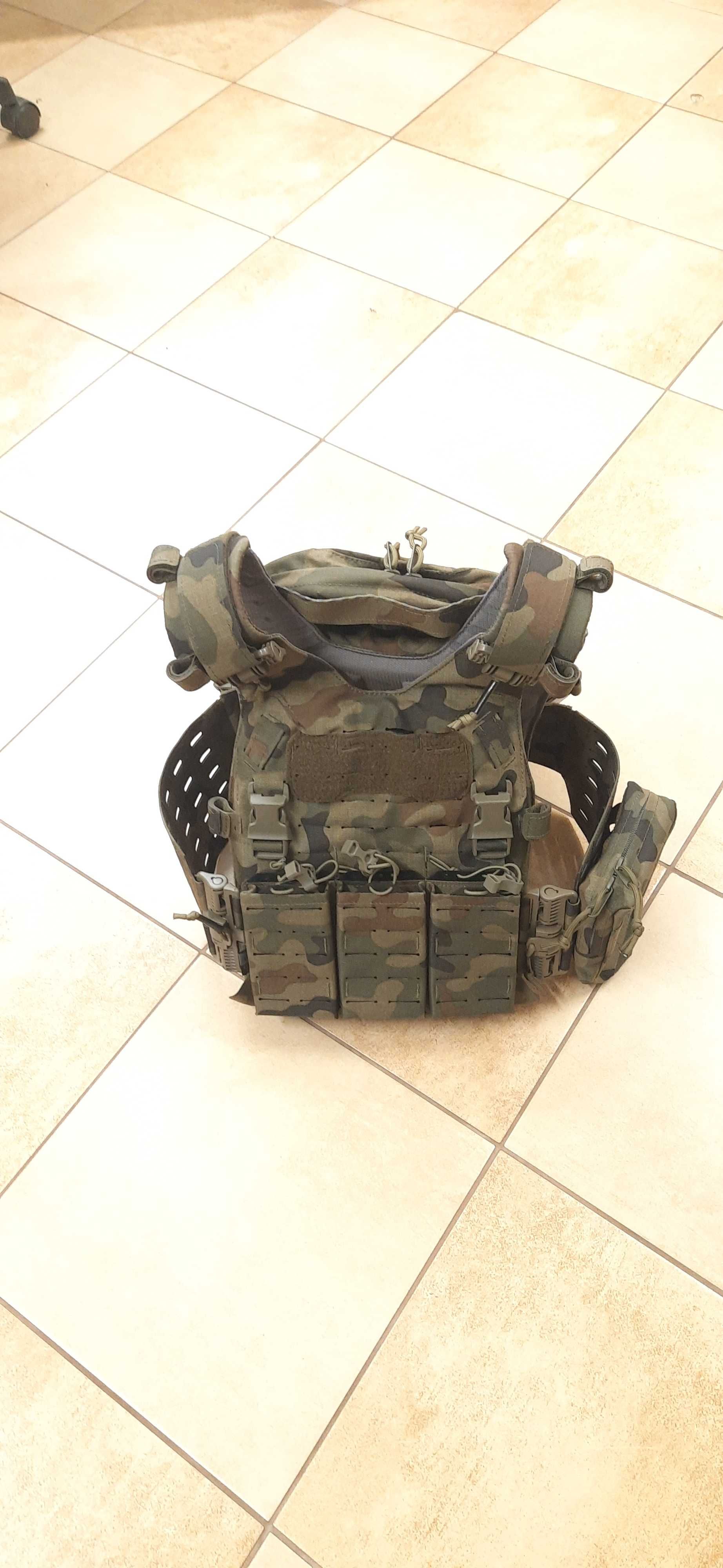Kamizelka taktyczna Templars Gear CPC Gen4 rozm M + plecak Flatpack H2