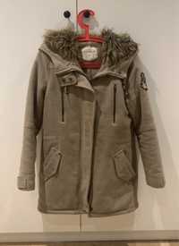 Kurtka parka zimowa Pull & Bear z kożuchem rozmiar M