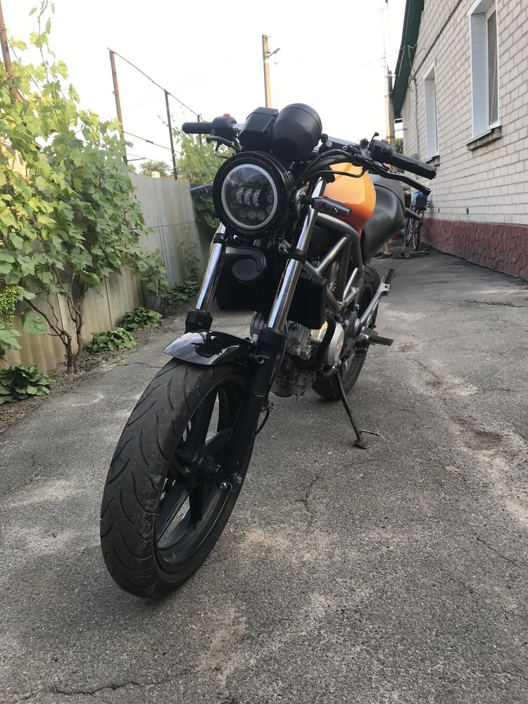 Продам Honda vtr 250