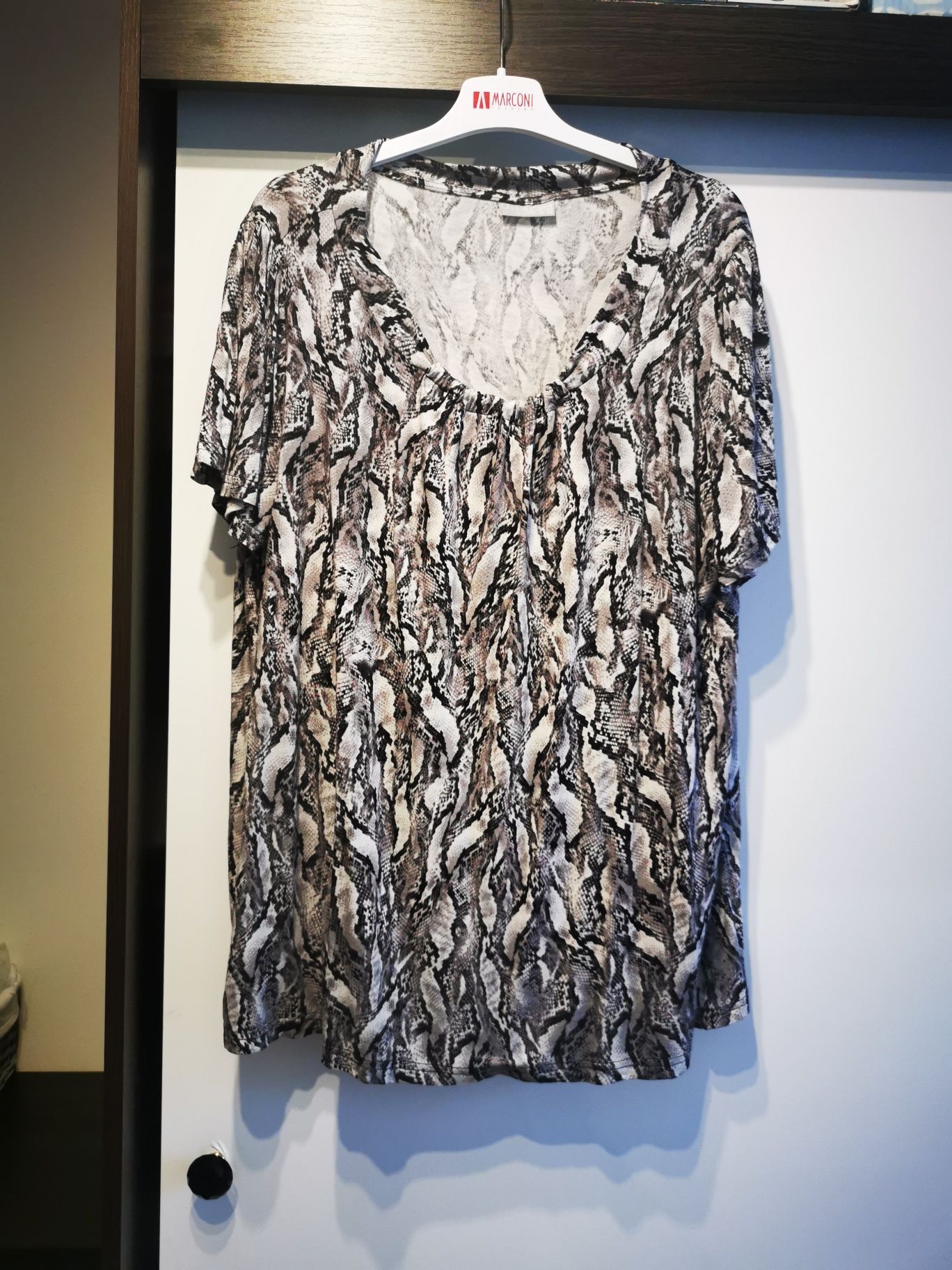 Bluzka skóra węża print plus size 48 4xl