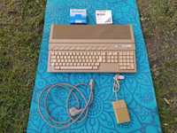 Atari 1040 ST w pudełku