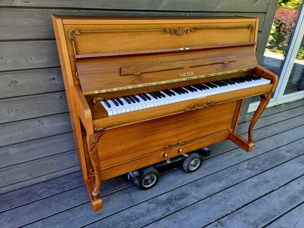 Pianino SAUTER 109cm RENNER 1975r jasny dąb mat RZEŹBIENIA