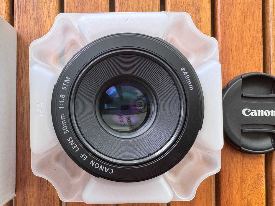 Canon EF 50mm f/1.8 STM