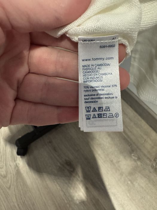 Жіночий светр Tommy Hilfiger