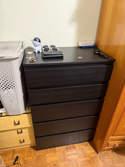 Gaveteira IKEA 5 gavetas preta