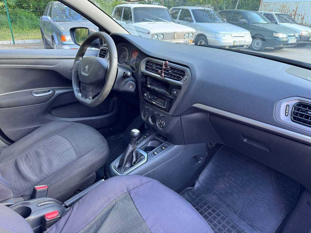 Peugeot 301 2016 1.6 Газ-4