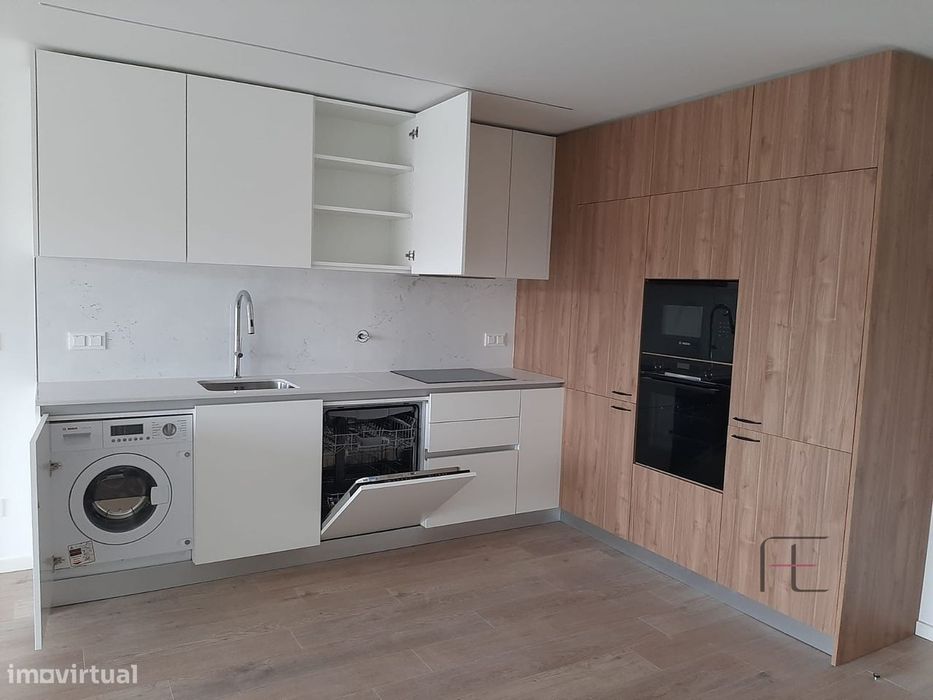 Apartamento T1 Arrendamento em Santa Marinha e São Pedro da Afurada,Vi