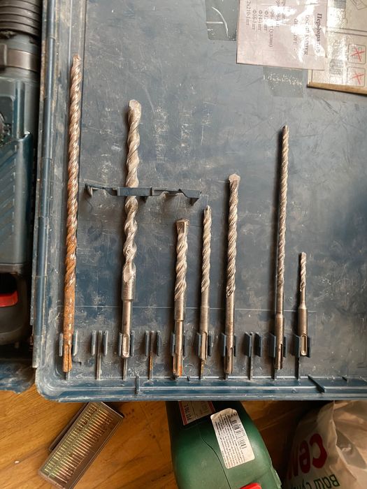 Перфоратор BOSCH Hammer