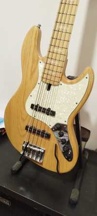 Baixo Marcus Miller V7 2nd Generation