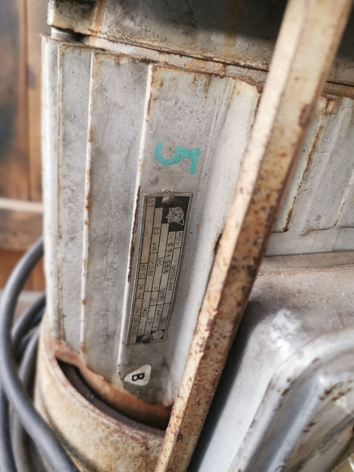 Młyn,młynek ,kruszarka,rębak Rapid 2 z silnikiem 2,2 kw