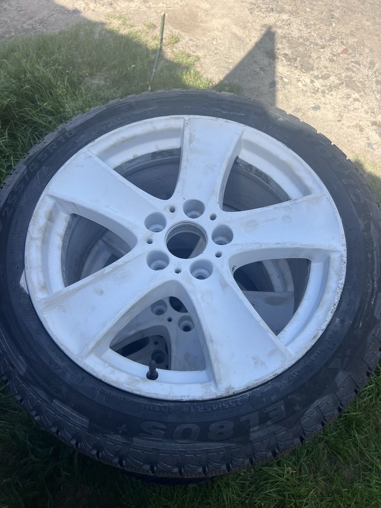 Продам диски R18 з резиною