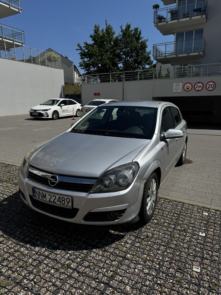 Opel Astra H | 1.6 Benzyna | 2004 | Silnik po kapitalnym remoncie