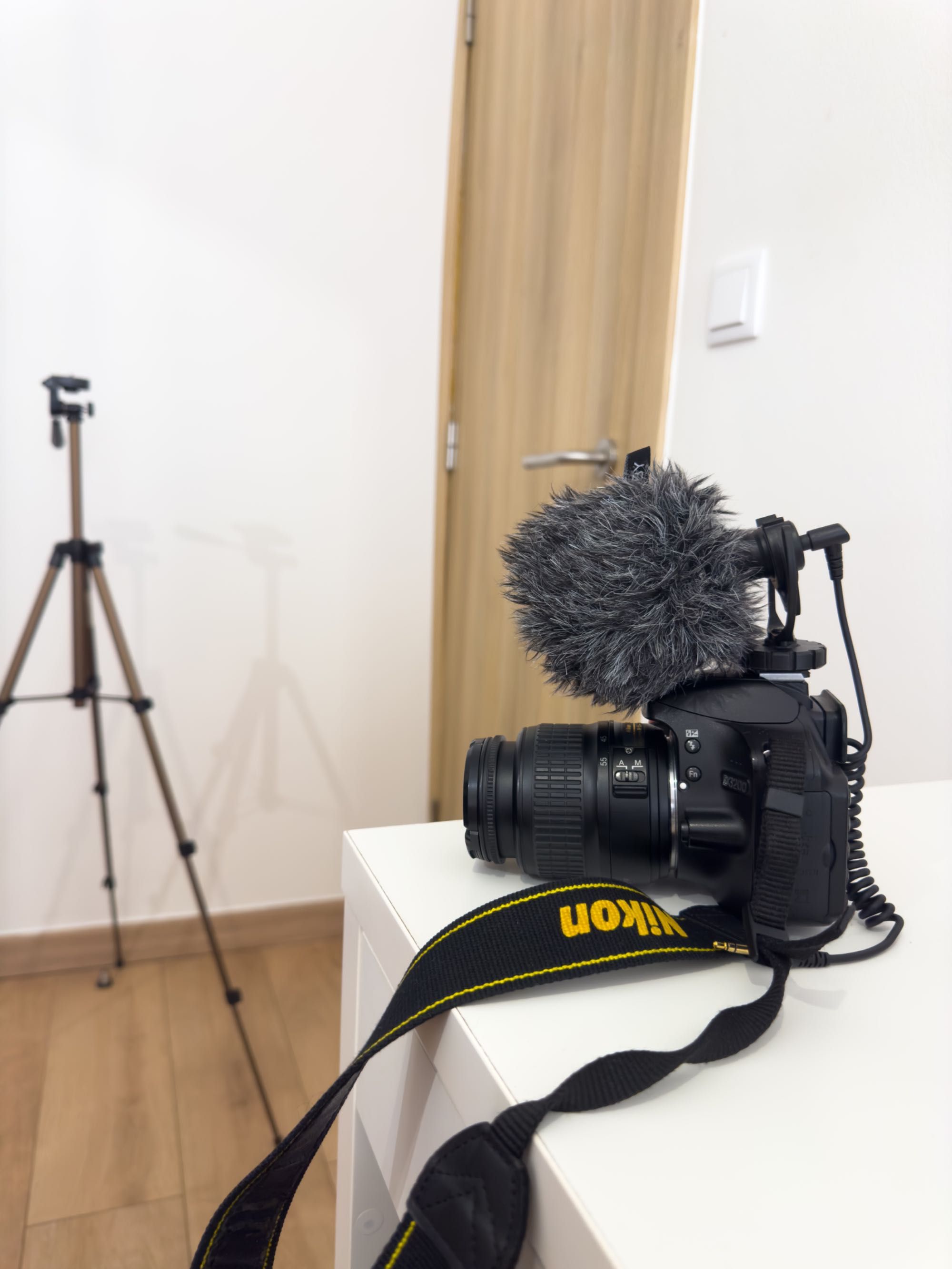 Nikon 170€ - D3200