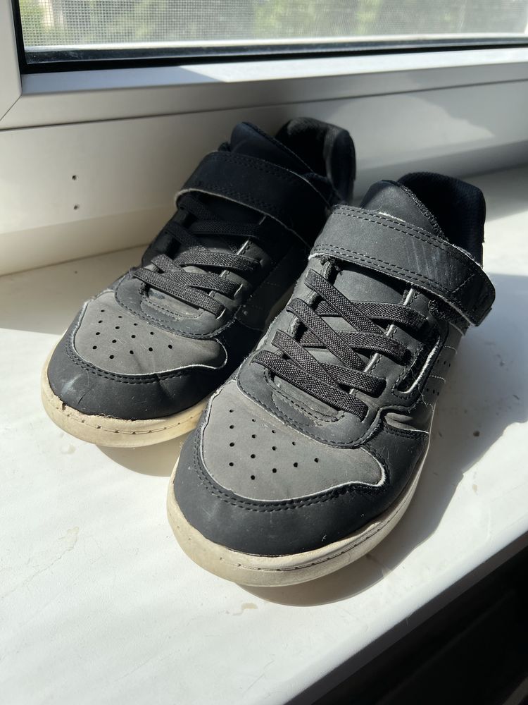 Кросівки Skechers 36 розмір