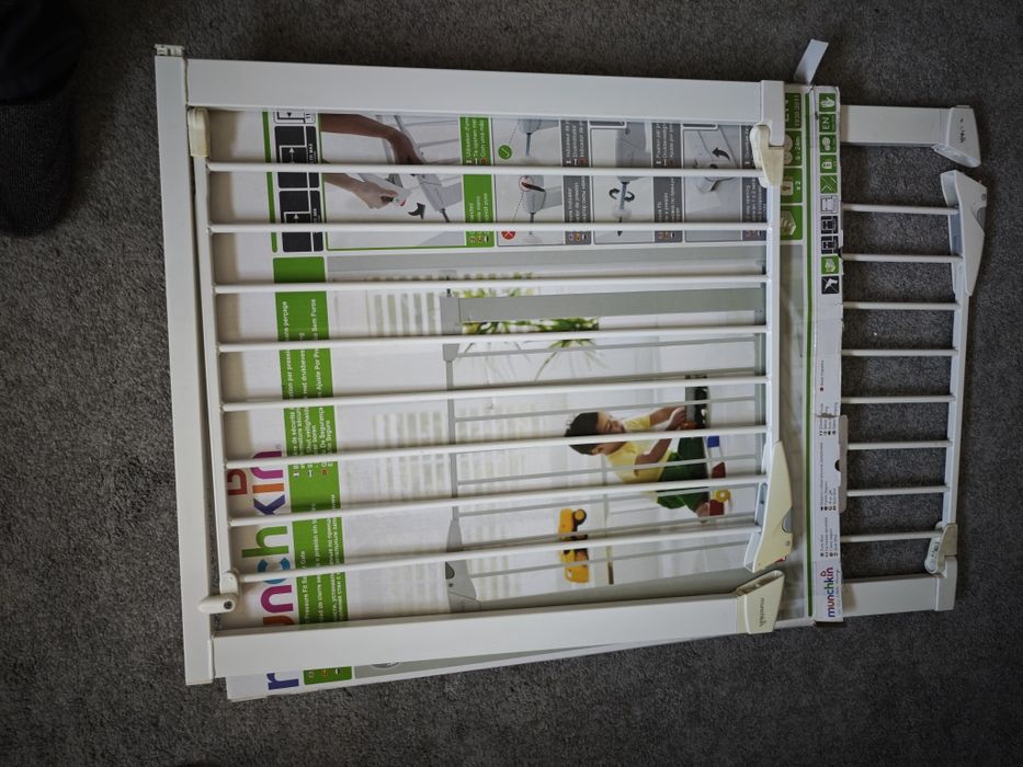 2 Barreira/proteção bebé escadas - Munchkin