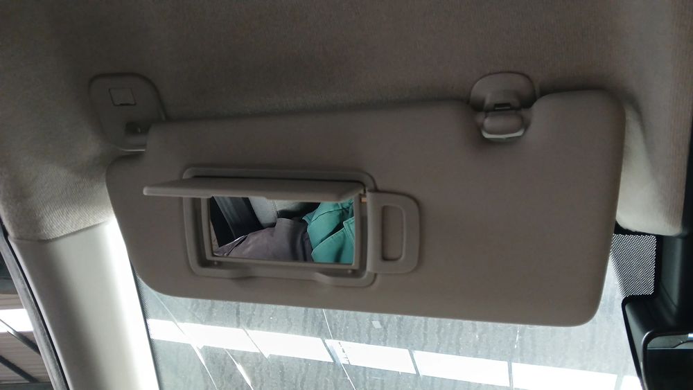 Pála de sol esquerda RENAULT Captur II