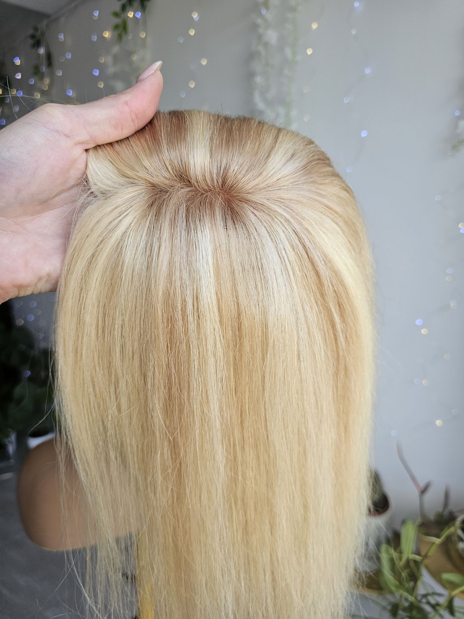 Topper z włosów naturalnych blond z refleksami Magda 40 cm