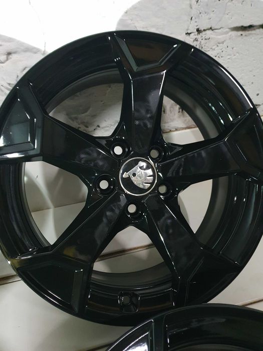 712# Alufelgi SKODA OE 6.5" x 17" 5x112 ET 38  Leon  Tarraco