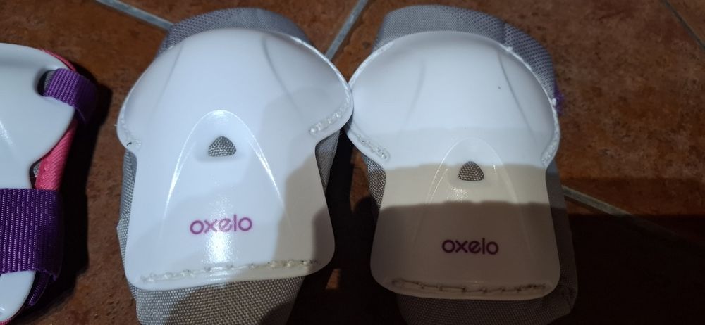 Conjunto patins em linha com proteções