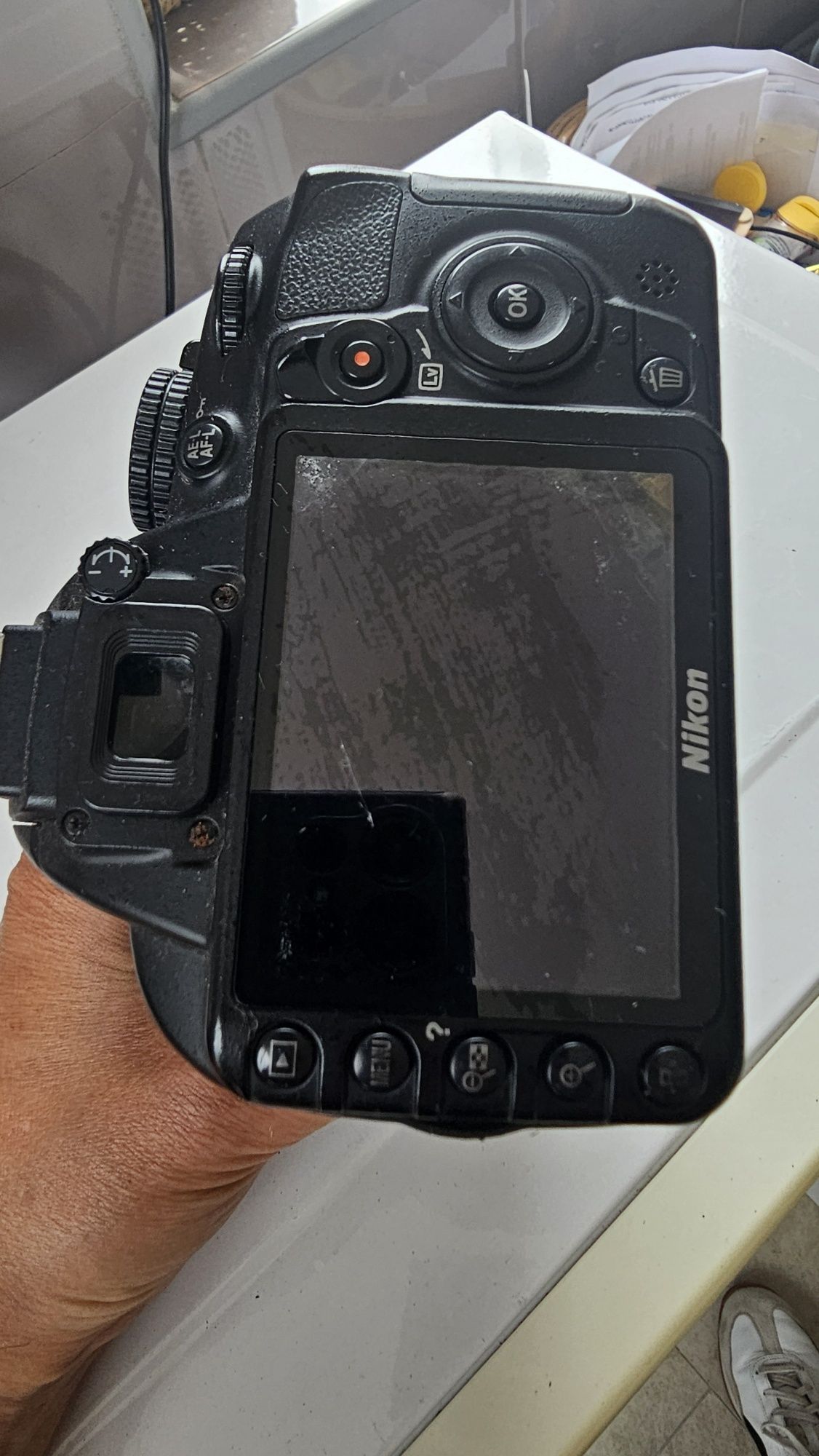 Nikon d3100 com lente