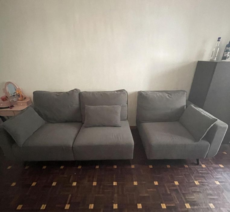 Sofá 3 lugares - Cinzento