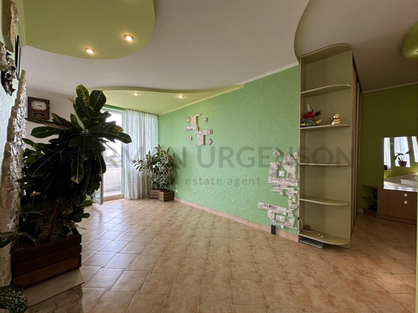 Продаж 4к квартири 115 м.кв / вул. Сiкорського, Новий район