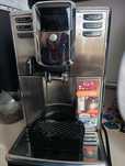 Ekspres ciśnieniowy do kawy Philips Latte Go