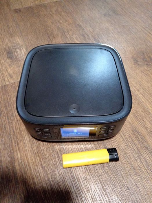 CD Mp3 FM aux блютуз проигрыватель на аккумуляторе