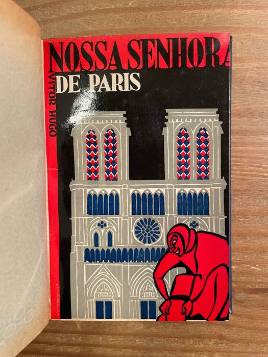 Nossa Senhora de Paris - Victor Hugo (portes grátis)