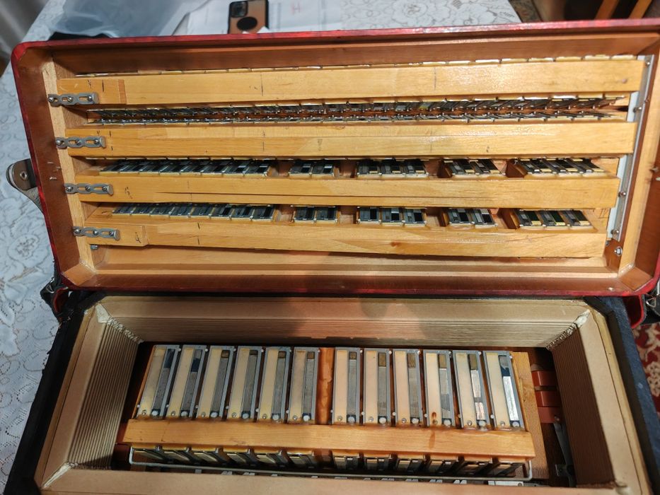 Sprzedam Akordeon Hohner Verdi V N