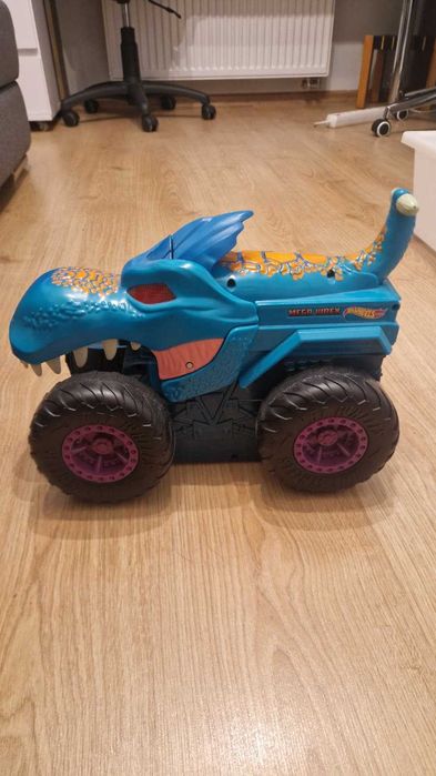 Hot Wheels Monster Truck Pożeracz Aut Mega Wrex