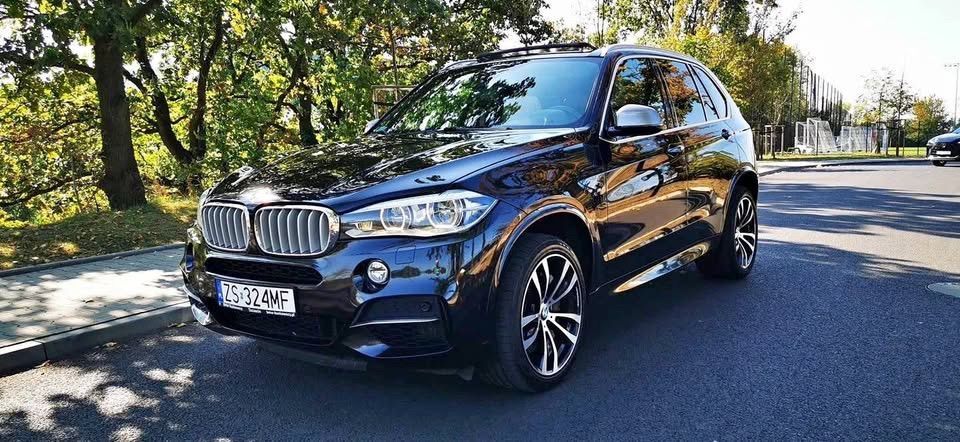 BMW X5 M BMW X5 M50d (381KM)