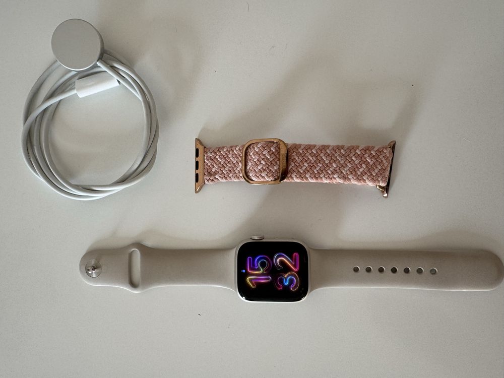 Apple Watch 8 GPS 41 MM Starlight