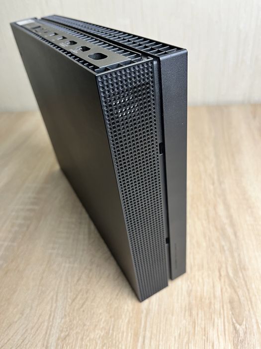 Xbox one X 1TB приставка