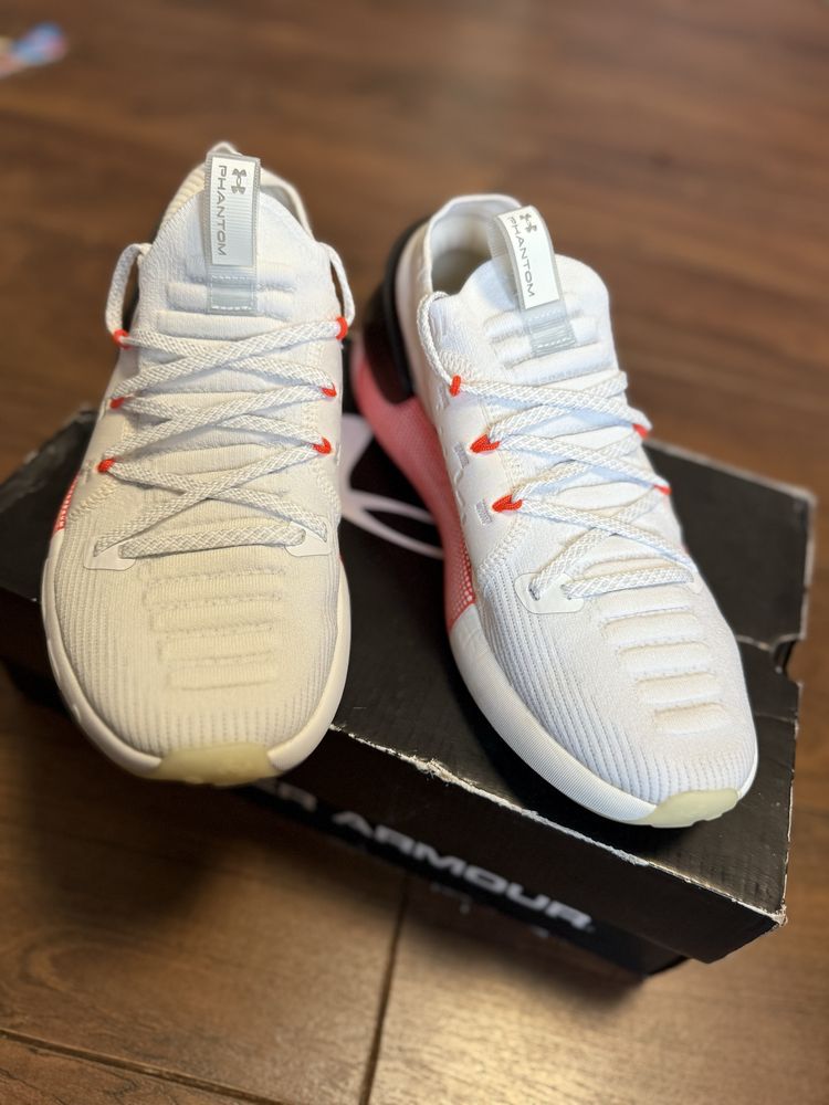 Кросівки чоловічі Under Armour UA HOVR Phantom 3 Launch