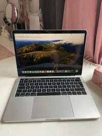 Laptop MacBook Pro 13' Retina i5 8/128GB 2019r  model A2159