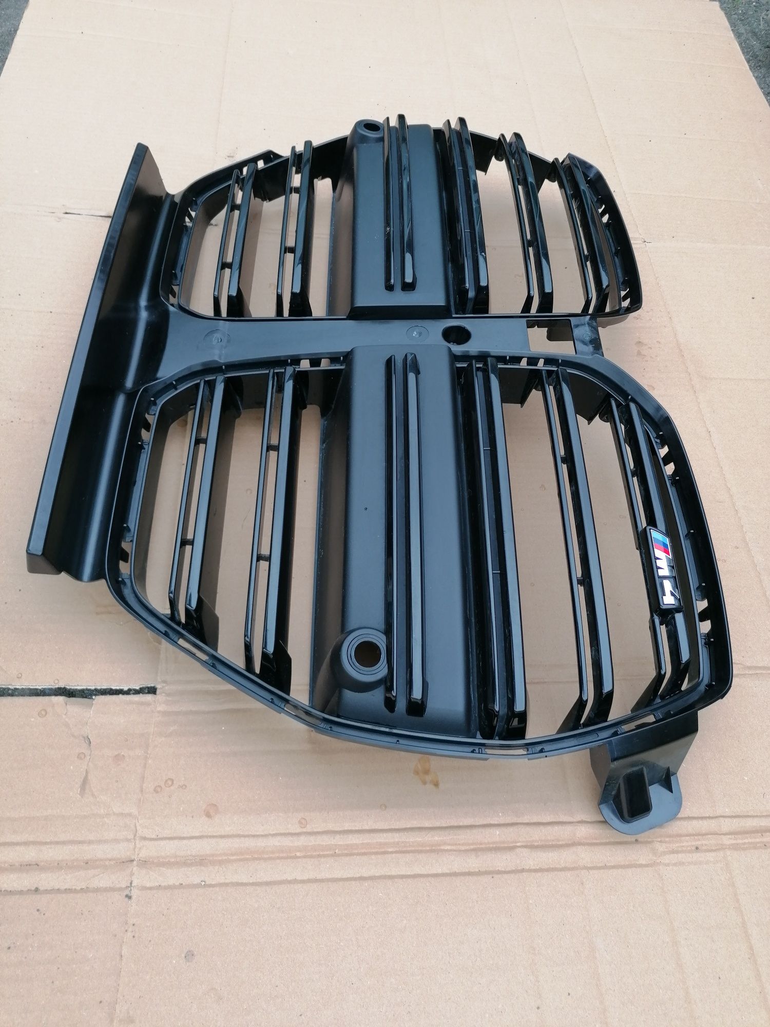 Bmw G80 G81 G82 G83 grill atrapa nerka przód