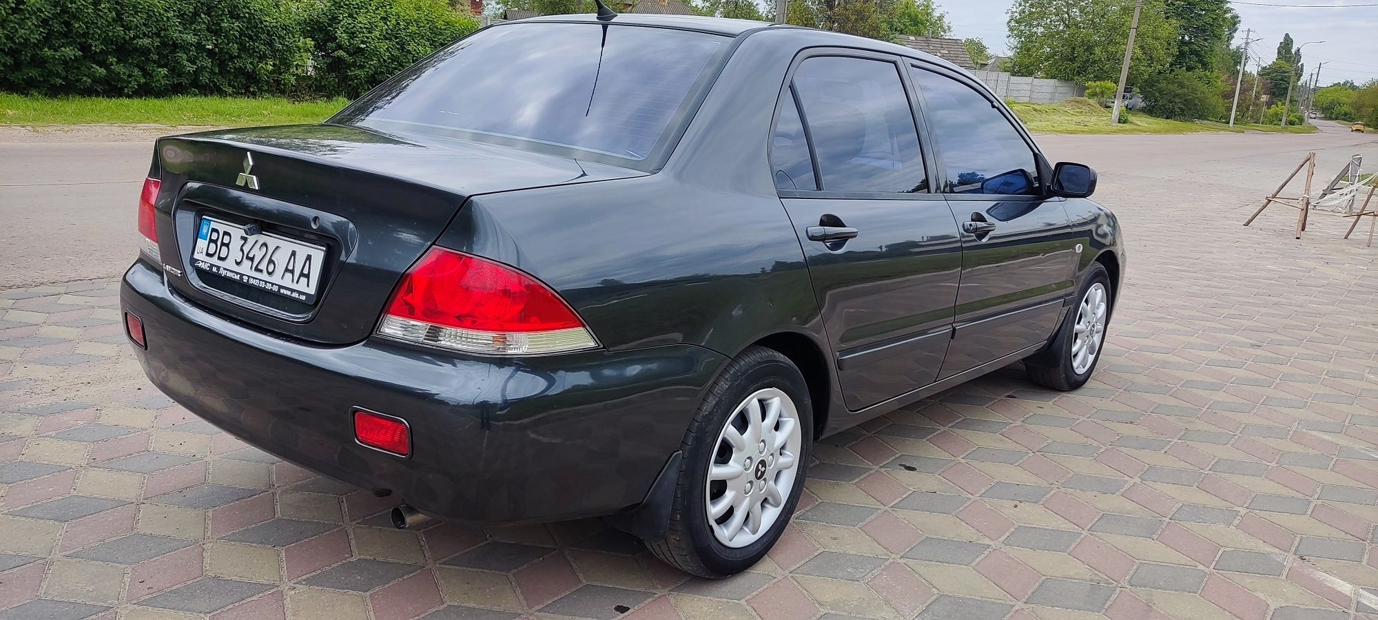 Mitsubishi Lancer 1.6 2004 рік