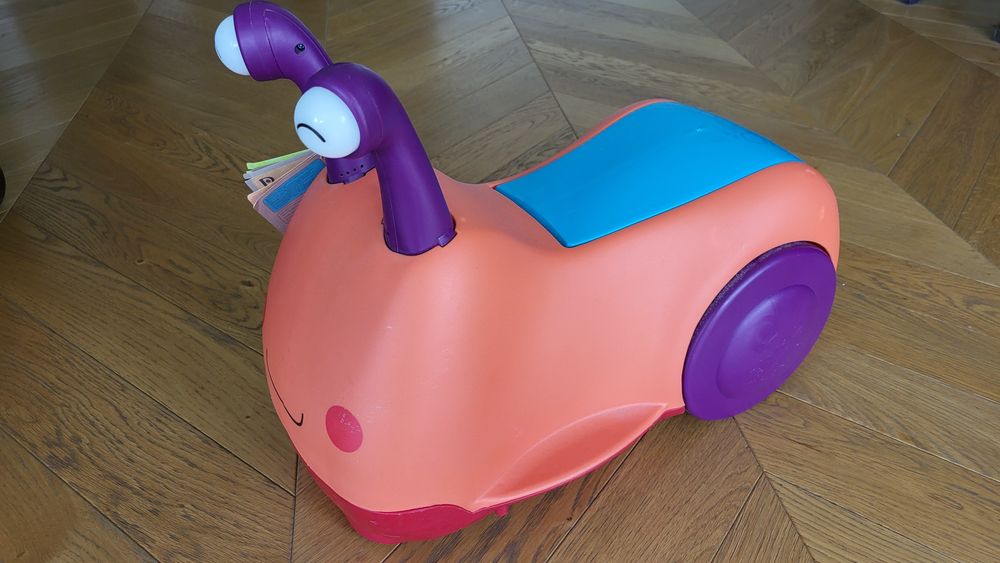 B Toys Buggly Wuggly Jeździk Pojazd dziecięcy