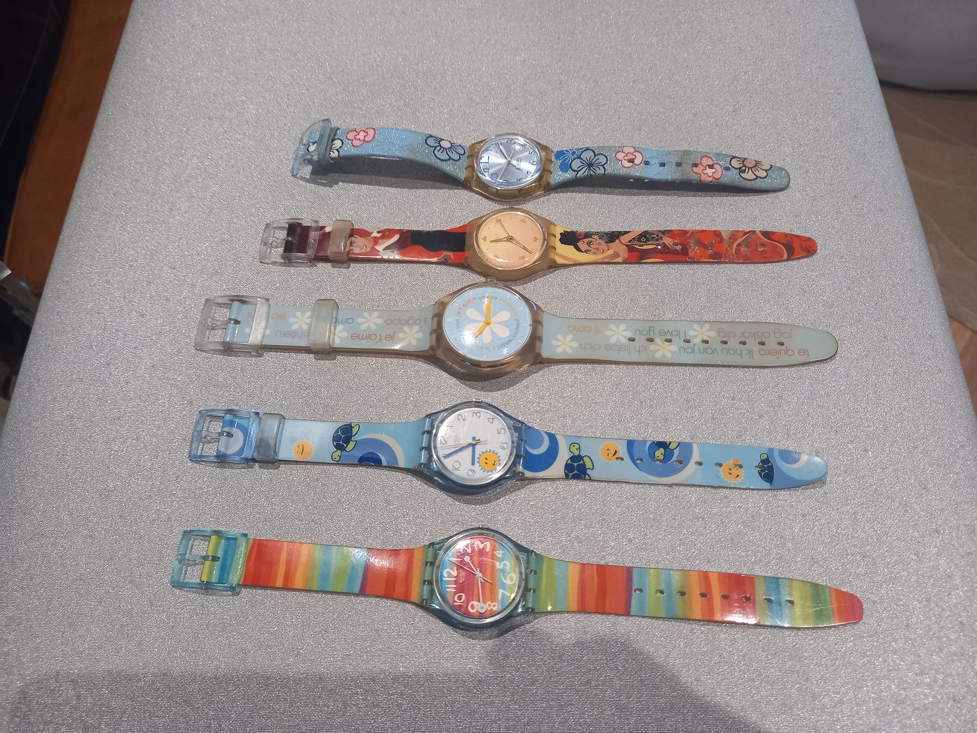 Relógios  swatch a funcionar na perfeição
